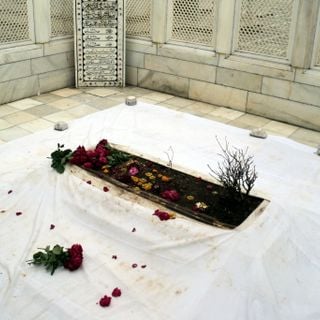 Tomb of Aurangzeb