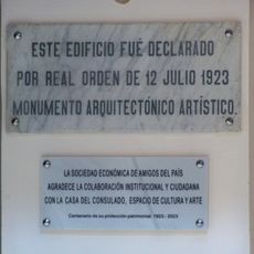 Placa al Centenario de la Protección Patrimonial de la Casa del Consulado