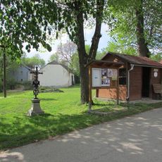 Kříž ve Stajištích