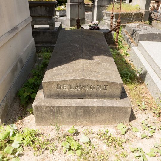 Grave of Delavigne