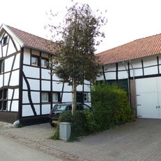 Rondelenstraat 10, Mheer