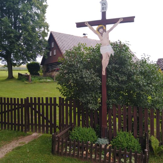 Kříž u cesty na Doly