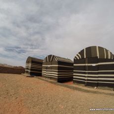 Camp dans la zone protégée de Wadi Rum
