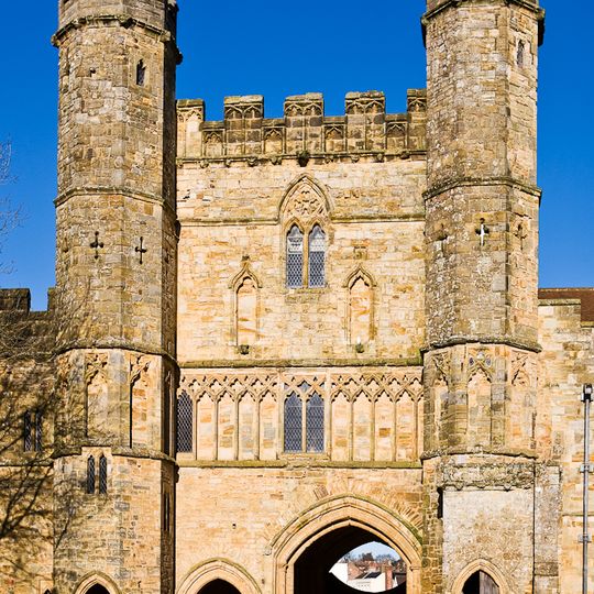 The Gatehouse, Battle Abbey