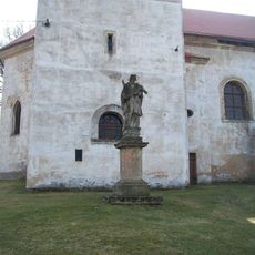 Socha svatého Jana Nepomuckého v Krsech