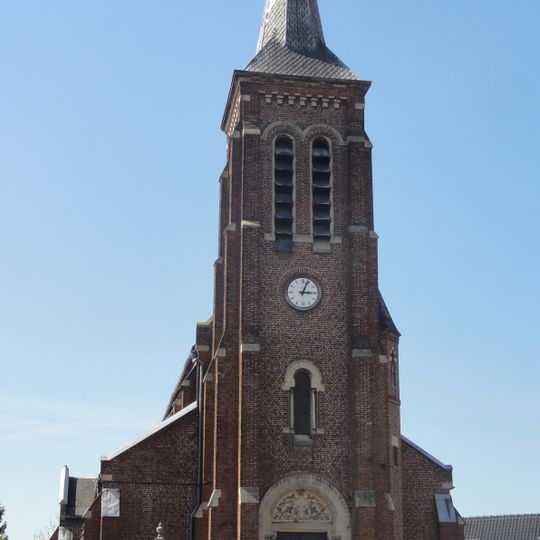 Église Saint-Amand de Roucourt