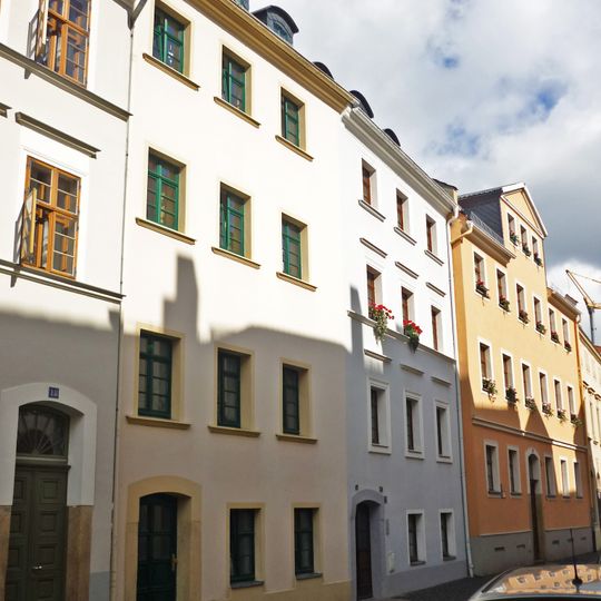 Wohnhaus in geschlossener Bebauung Lunitz 19