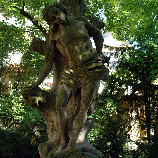 Sochy svatého Vojtěcha, svatého Šebestiána, svatého Josefa, svatého Jana Nepomuckého