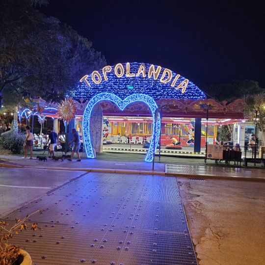Topolandia