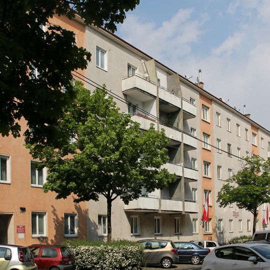 Wohnhausanlage Breitenseer Straße 68-74
