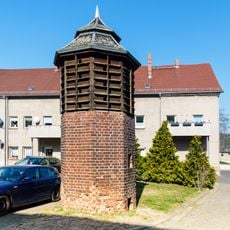 Taubenhaus im Hof eines Vierseithofes Ernst-Thälmann-Straße 12