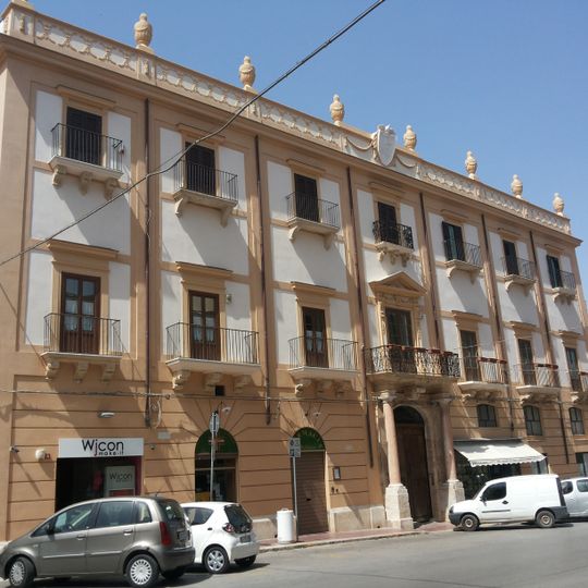 Palazzo Pastore