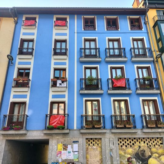 Plaza Zaharra 9 etxea