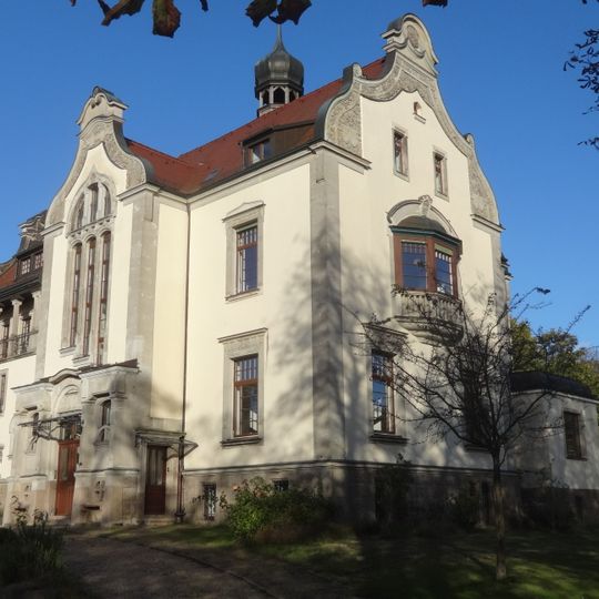 Mädlervilla