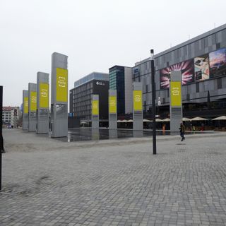 Mercedes-Platz