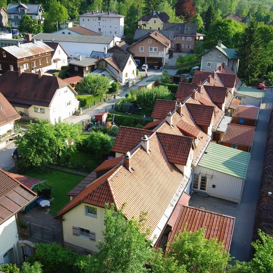 Kleine Siedlungsanlage der Gemeinnützigen Baugenossenschaft Bad Reichenhall