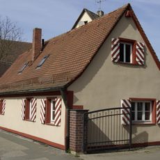 Bucher Hauptstraße 64