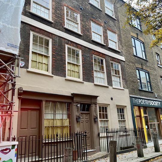 Brownlow House And Attached Railings