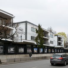 Budynki mieszkalne Ambasady Stanów Zjednoczonych Ameryki w Polsce