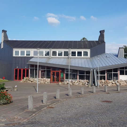 Music and Theater House