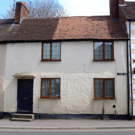 2 And 4, Fore Street