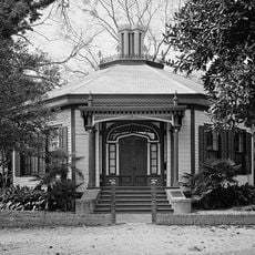Octagon House