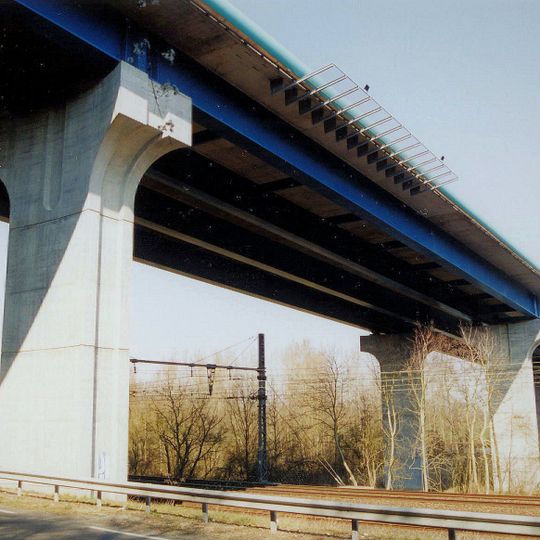 Viaduc sur l'Yonne