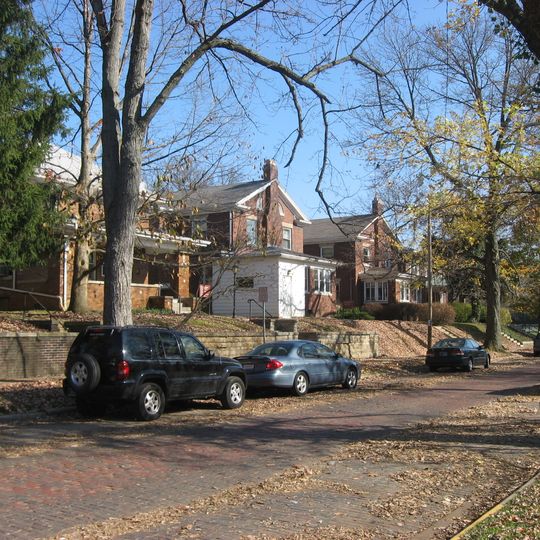 University Courts Historic District