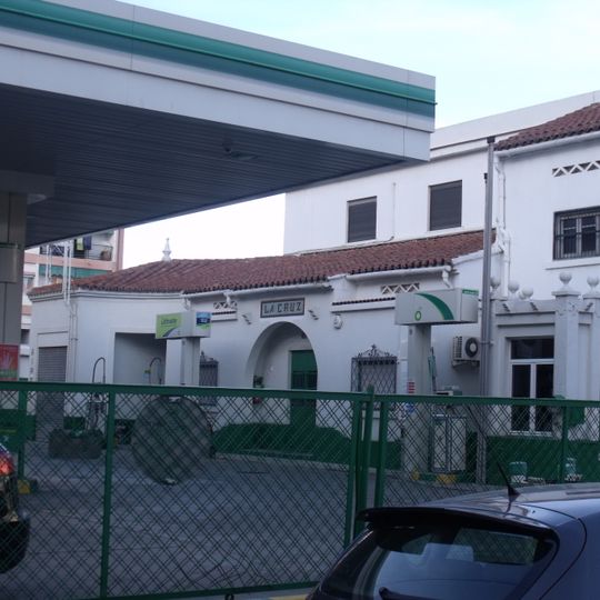 Gasolinera de la Cruz Cubierta