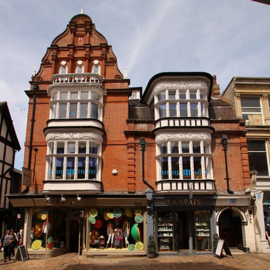 9 And 11, Butter Market