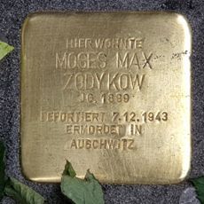 Stolperstein en memoria de Moses Max Zodykow