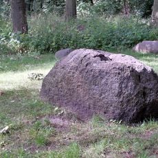 Findling im Hermann-Löns-Park