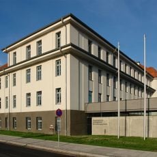 Hans-Oster-Straße 4, Arbeitsgericht