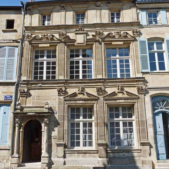 Immeuble, 29 place Saint-Pierre