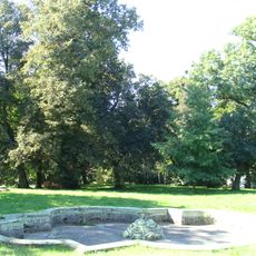 Manor park in Brzyskorzystewko