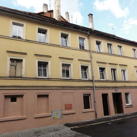 Sienkiewicza 1, Leśna