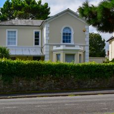 3, Courtenay Park Road