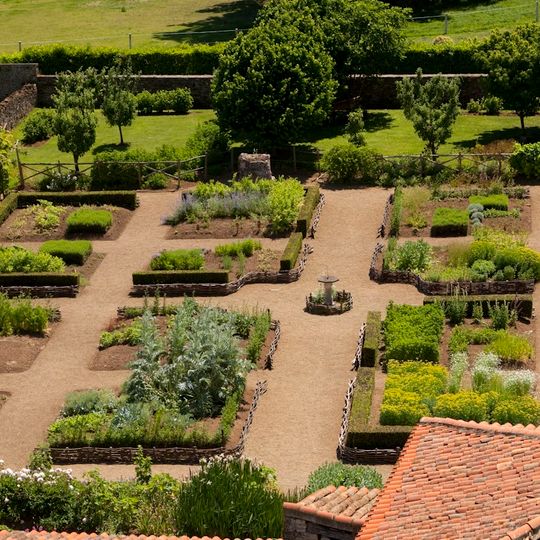 Jardin médiéval de Bazoges en Pareds