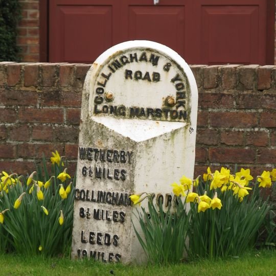 Milestone, Long Marston village, E of X rds
