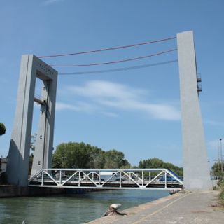 Puente Due Giugno