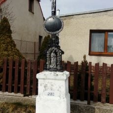 Kříž u čp. 25
