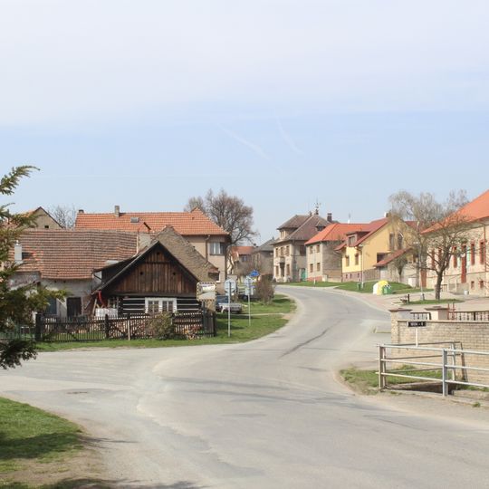 Bridge over Chyňavský potok