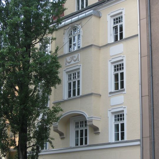 Mietshaus