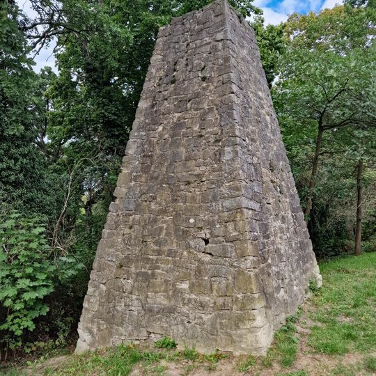 Garden pyramid Ruinenberg