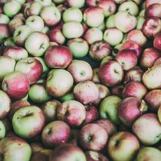 Knaebe's Apple Farm & Ciderworks