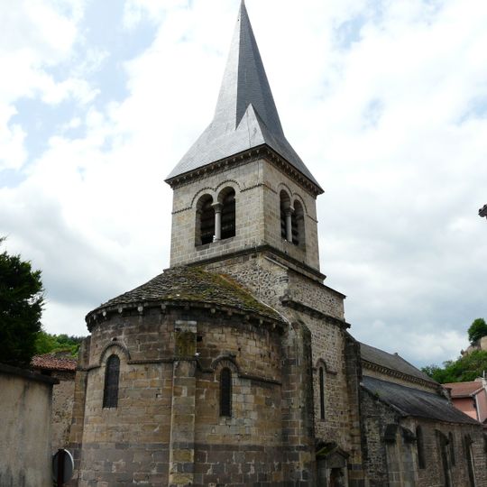 Église Sainte-Croix de Champeix