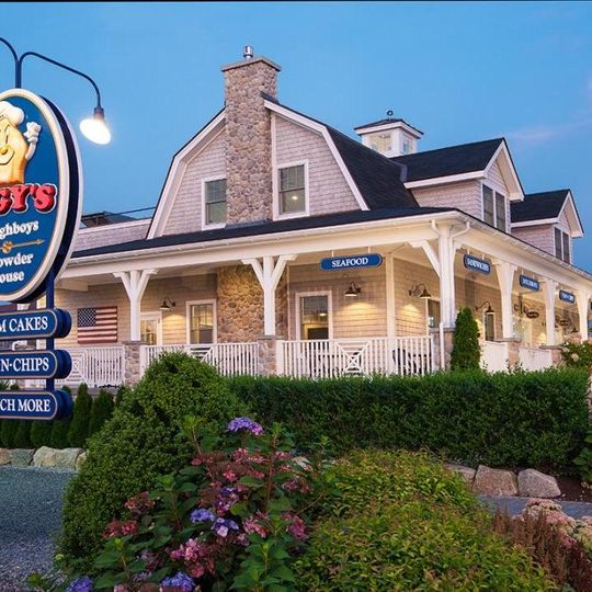 Iggy's Doughboys & Chowder House