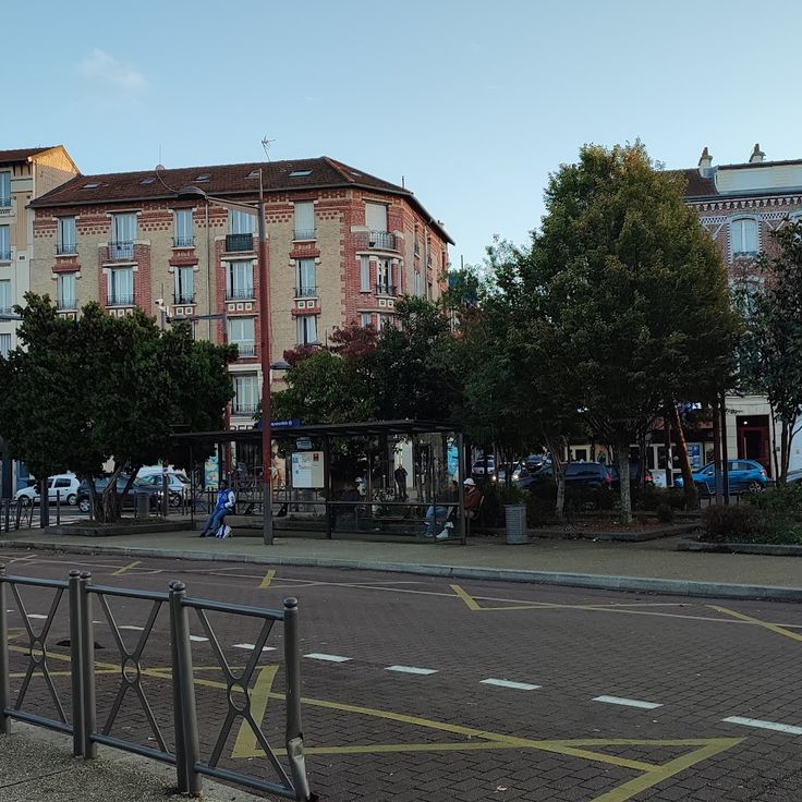 Square Charles de Gaulle