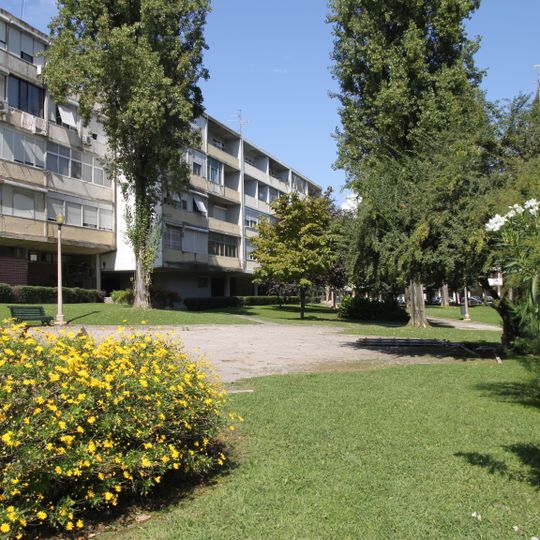 Jardins do Bairro das Estacas