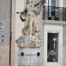 Fontaine de la République by Jacques Villeneuve